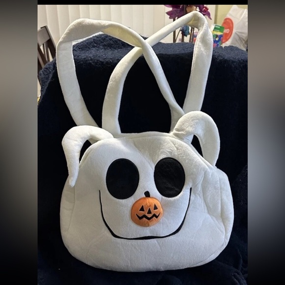 The Nightmare Before Christmas Plush Tote Bag Ft. ZERO-NWT - Picture 1 of 5